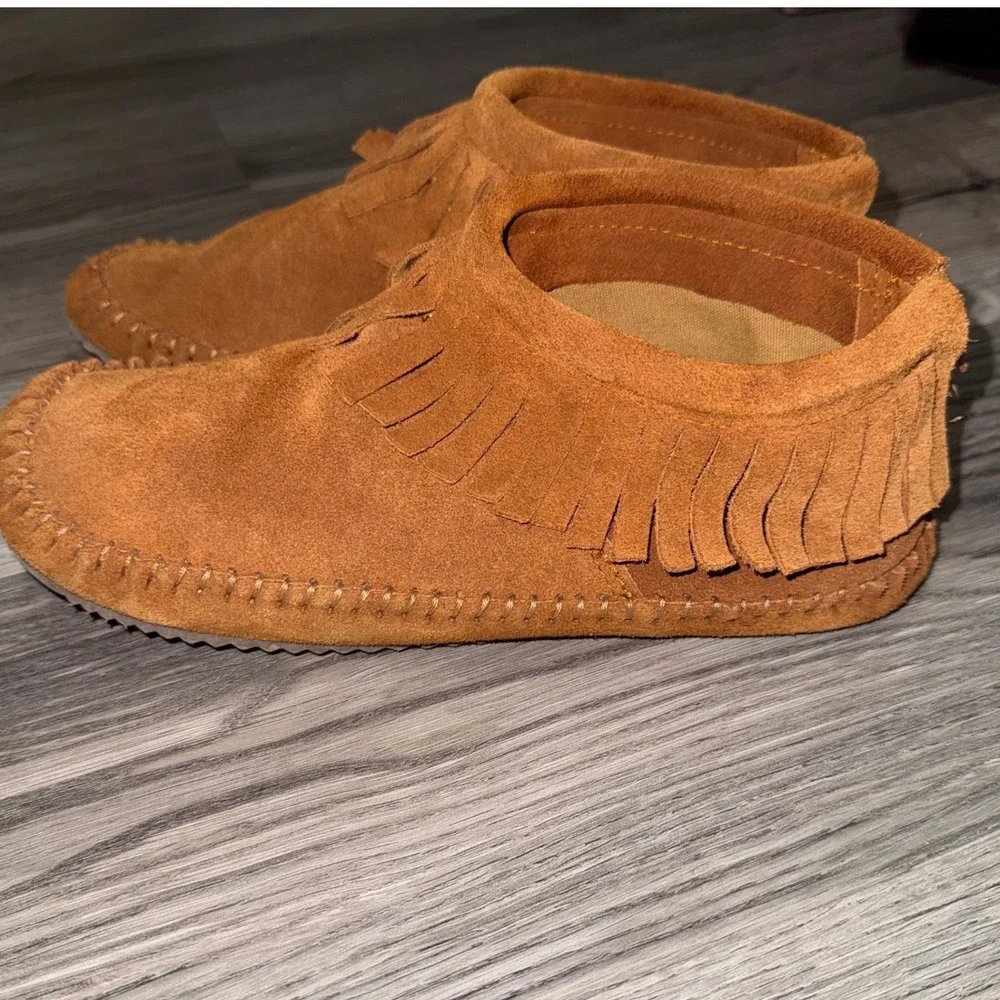 SoftMoc Debra II Lo Women Size 8M Tan Suede Fringe Moccasin Booties Boho Western - Picture 3 of 8
